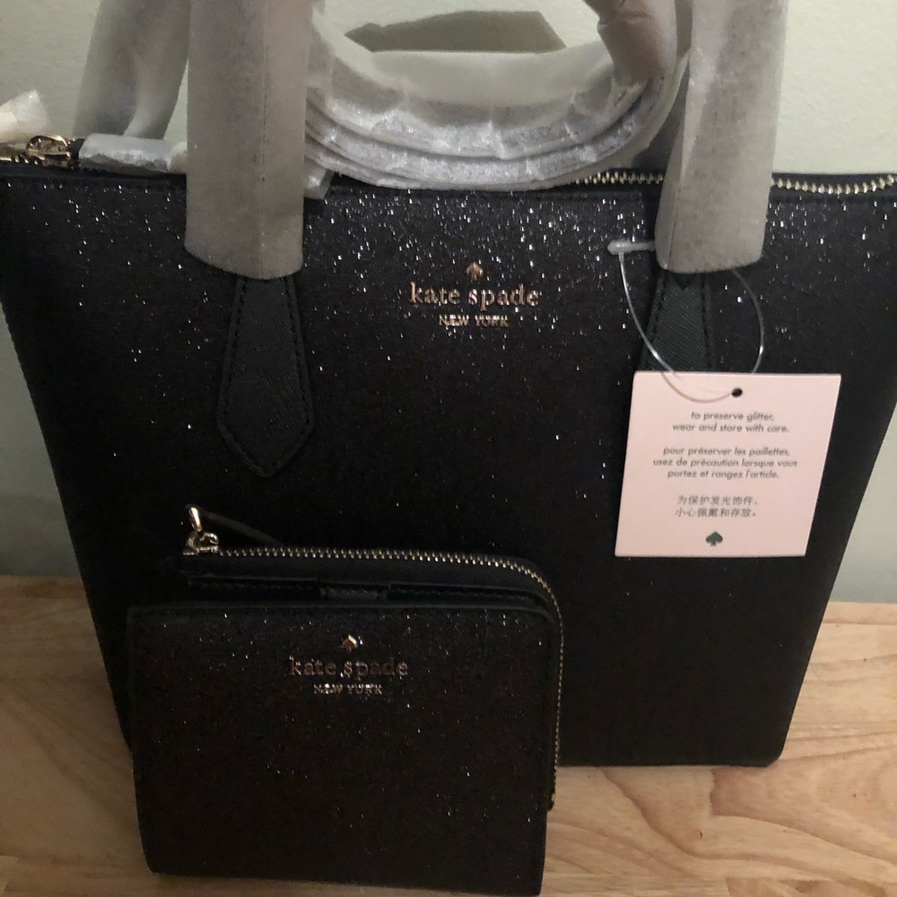 ❌❌SOLD❌❌Kate Spade Joeley purse and wallet - Picture 3 of 5